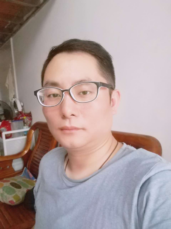 流星的尾巴的第一张照片--福建相亲网