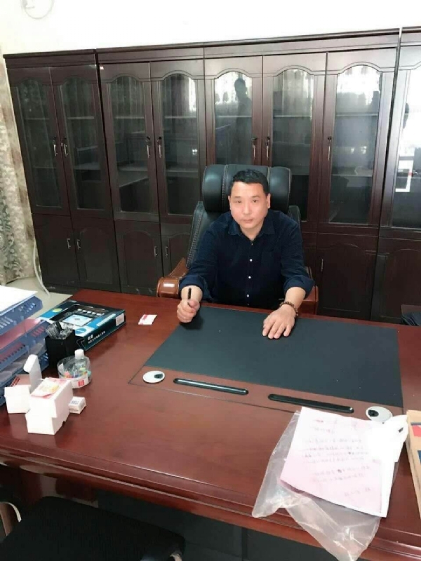 艺术家的第一张照片--福建相亲网