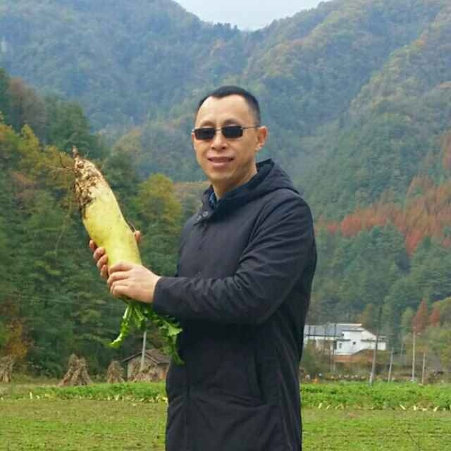 墨迹男的第一张照片--福建相亲网