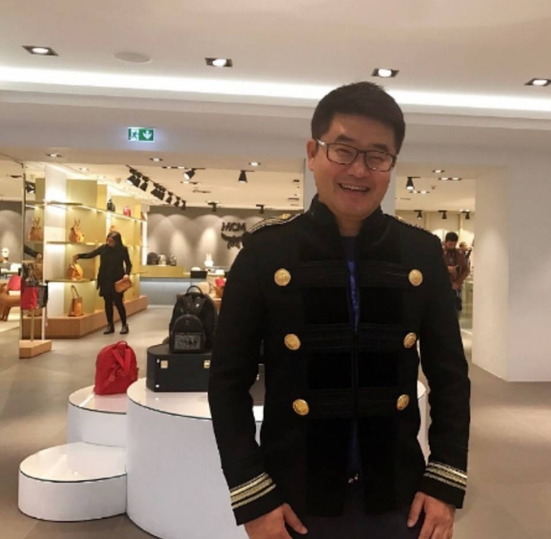 大千世界的第一张照片--福建相亲网