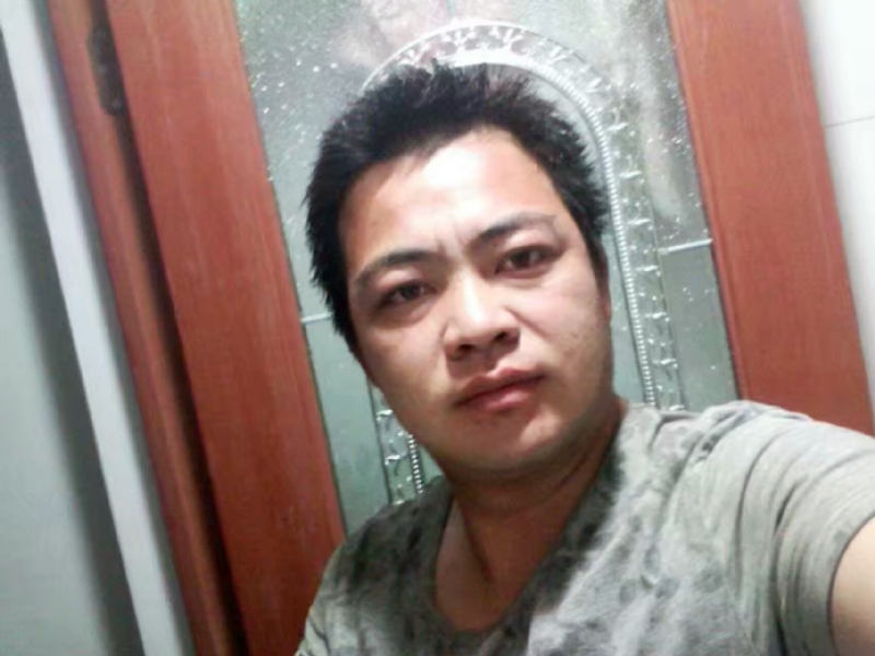 往事随风的第一张照片--福建相亲网