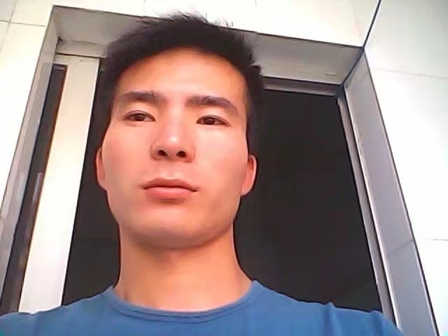 冰冻水果郎的第一张照片--福建相亲网