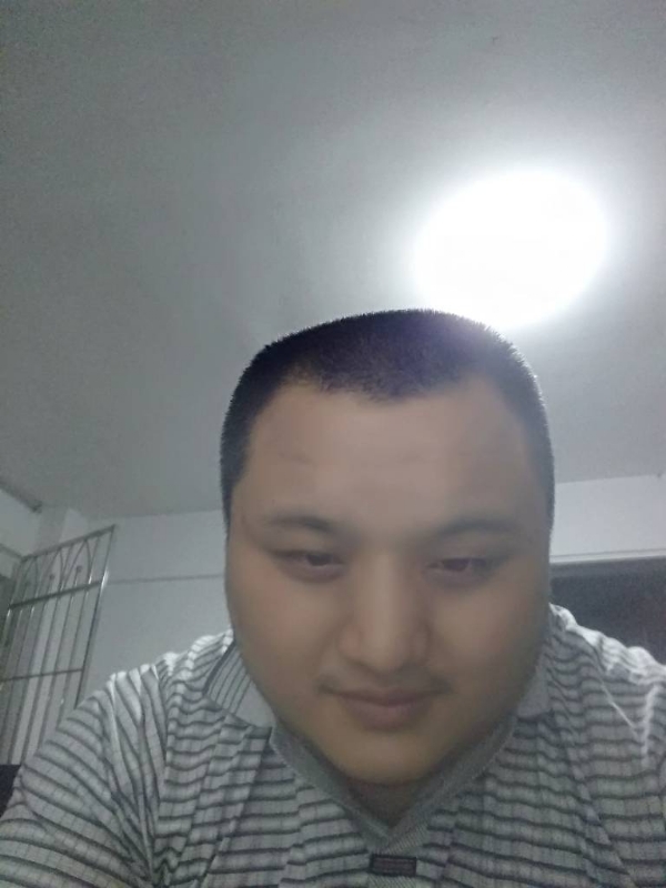 我在机场等艘船的第一张照片--福建相亲网