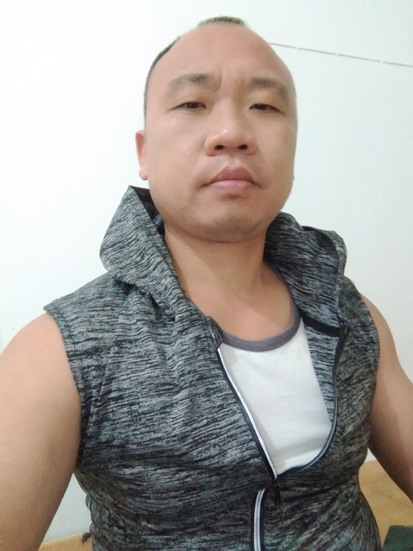 whm的第一张照片--福建相亲网