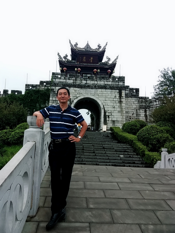 真心的龙的第六张照片--福建相亲网
