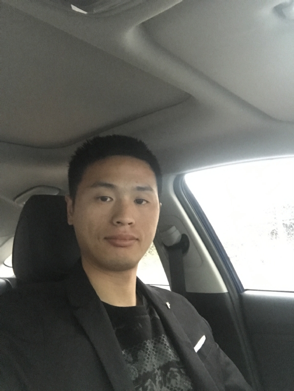 向前走的第一张照片--福建相亲网