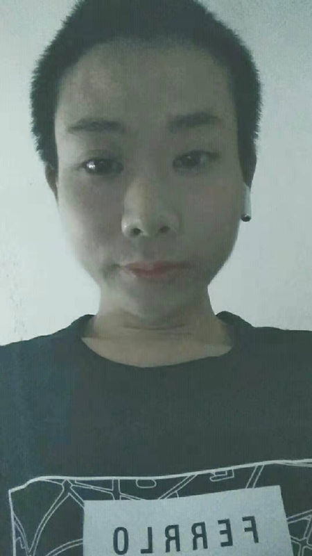 水中月的第一张照片--福建相亲网