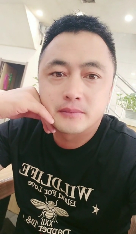 廖艾德的第一张照片--福建相亲网