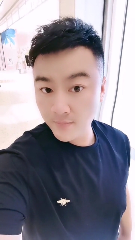 微风徐徐的第二张照片--福建相亲网