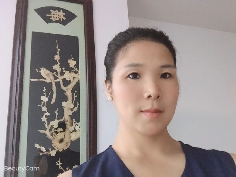 微笑的第一张照片--福建相亲网