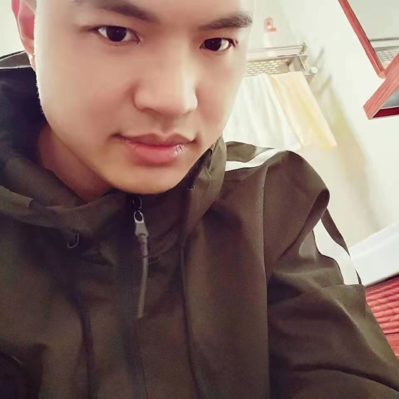 高大上的宅男的第二张照片--福建相亲网