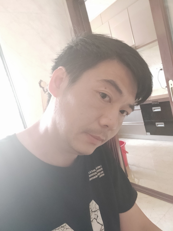 漫步的第一张照片--福建相亲网