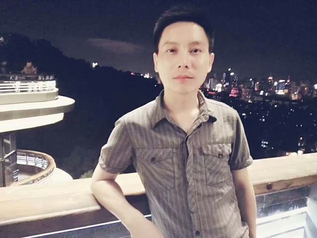 幕秋的第一张照片--福建相亲网