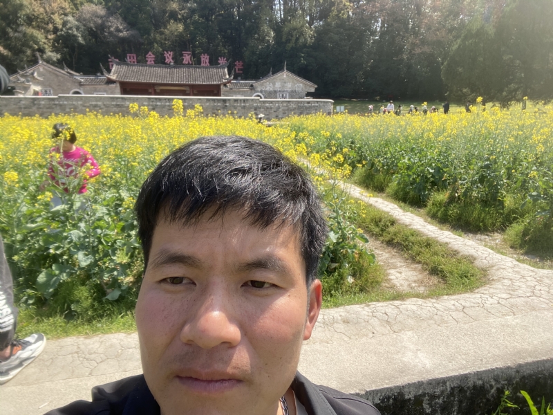 开心的第一张照片--福建相亲网