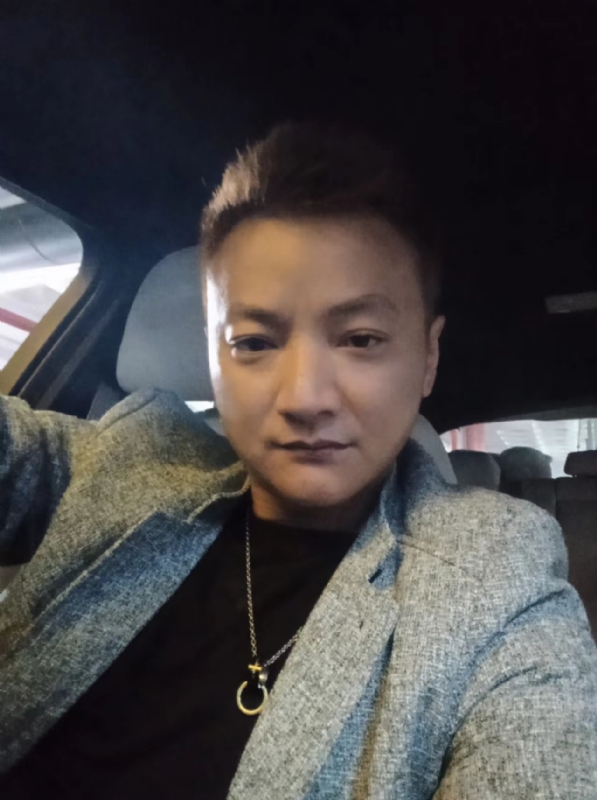 夜、有雨敲窗的第三张照片--福建相亲网
