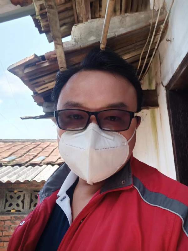 如影随形的第一张照片--福建相亲网