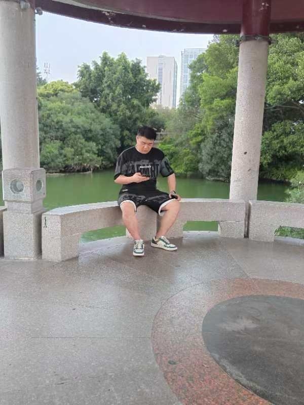 不善挽留的第二张照片--福建相亲网