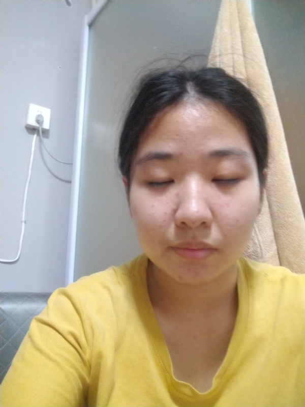 叶子的第一张照片--福建相亲网