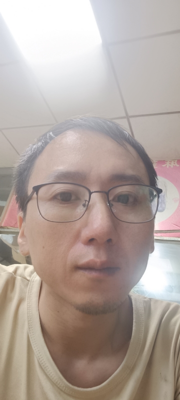 想胖的瘦子的第一张照片--福建相亲网