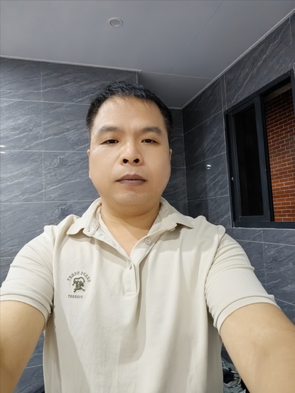 刘两水的第一张照片--福建相亲网